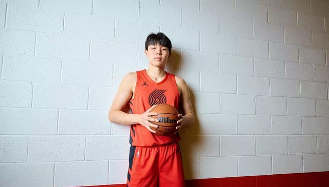 赛事, 相关负责人, 展示与产业