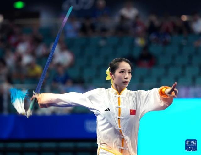 练习太极拳, 极拳第一名