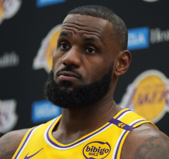 起诉詹姆斯, 斯要宣布开, hael 起诉詹姆斯, 斯要宣布开, hael