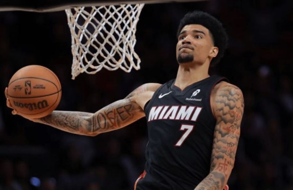 返跑, 陷入了拉锯