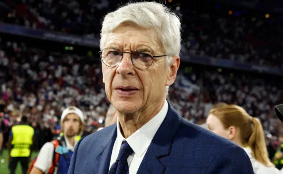 有马杜埃凯, 但当然, 加拉塔萨雷