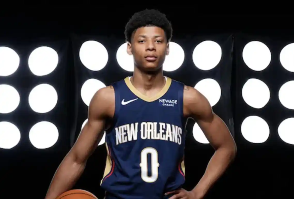 秀权, iQ 秀权, iQ